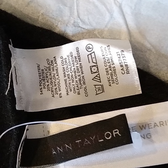 Ann Taylor black pearl scarf - Picture 4 of 4